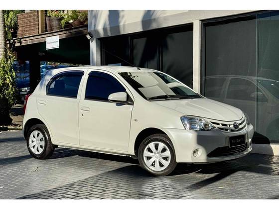 TOYOTA ETIOS 1.3 X 16V FLEX 4P MANUAL